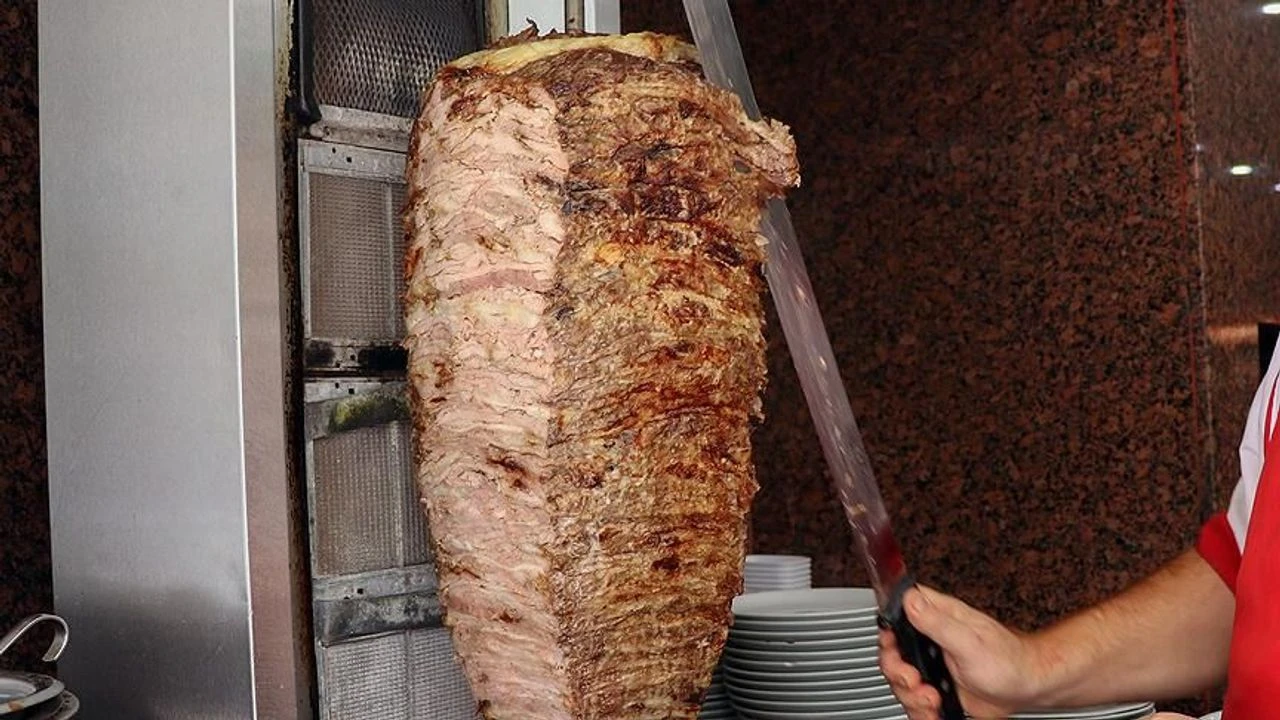 Hayatının en pahalı döneri oldu: 200 bin lira!