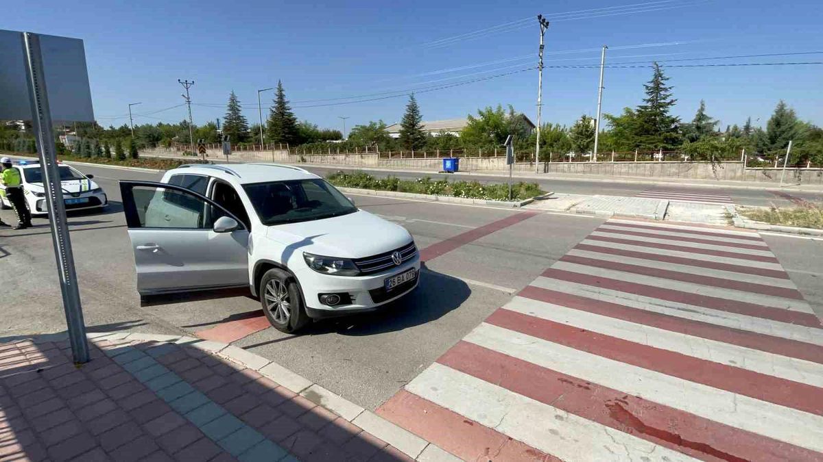 Karaman'da SUV aracın çarptığı kız çocuğu yaralandı