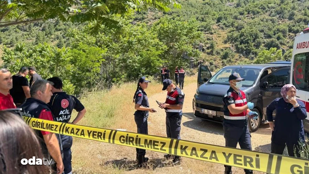 İki gencin sır ölümü: Arabada cansız bedenleri bulundu
