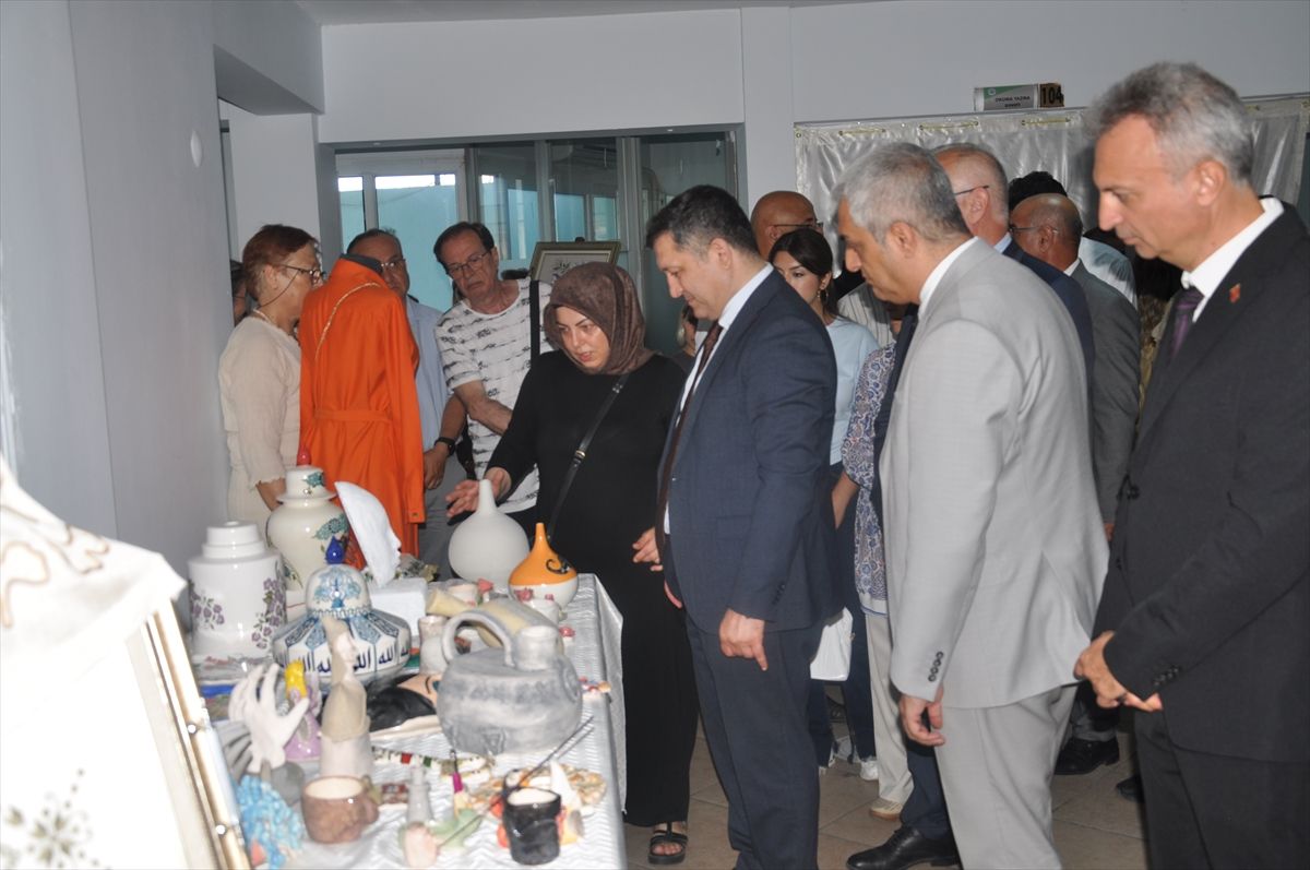 Ödemiş Halk Eğitimi Merkezi'nden yıl sonu sergisi