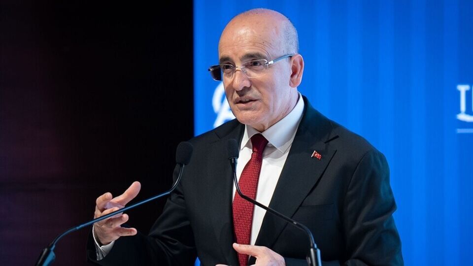 Bakan Şimşek: Hanehalkı 1.8 milyar dolar sattı