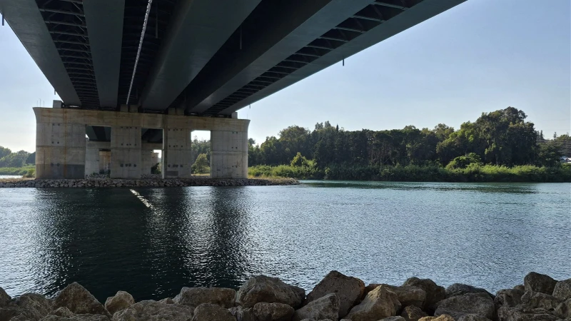 Adana'da serinlemek için nehre giren genç boğuldu