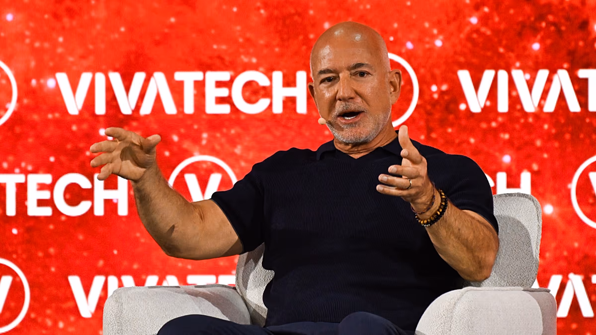 VivaTech’te Bezos: Dünyayı kurtarmak için Ay’ı kolonileştirmeliyiz