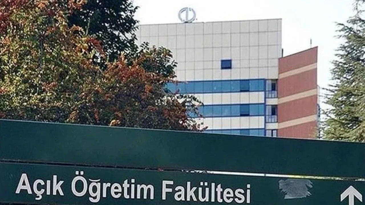 AÖF yaz okulu sınavı ne zaman, sınav giriş belgesi ne zaman yayımlanacak?