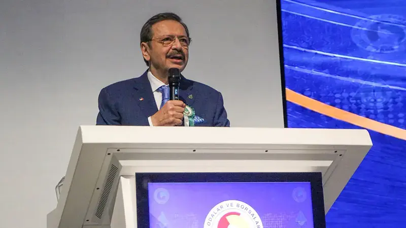 Hisarcıklıoğlu: Üretim yapmaya devam eden her kardeşim madalya almaya hak ediyor