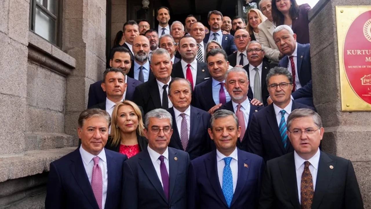 Siyaseti Hareketlendiren İddia: YENİ Parti’den 10 Vekil İstifa Edebilir