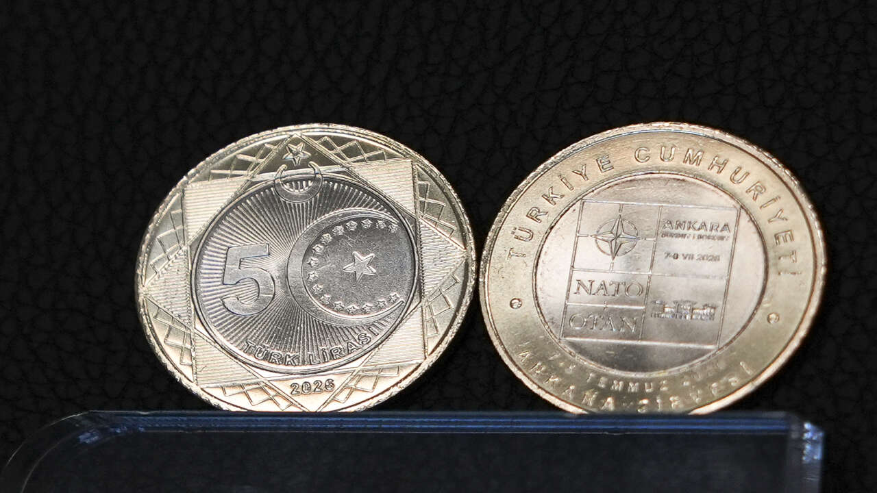Ankara'daki NATO Zirvesi anısına özel 5 liralık hatıra parası basıldı