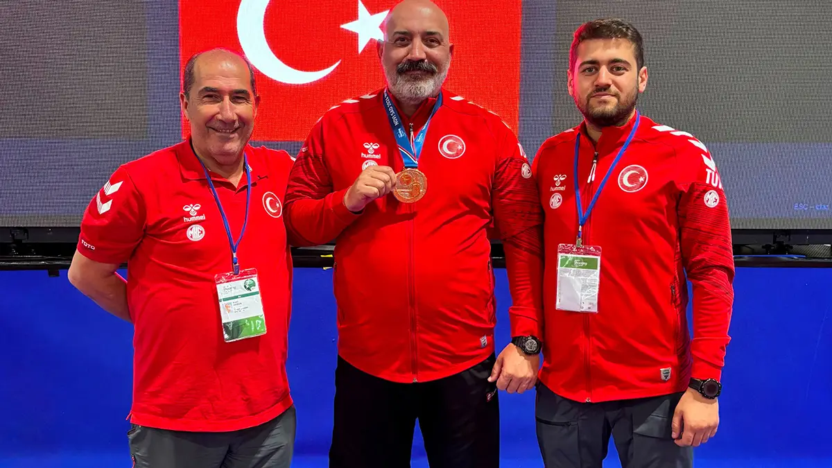 Milli para atıcılardan Sırbistan'da madalya gösterisi