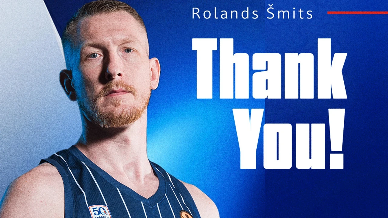 Anadolu Efes Rolands Smits ile yollarını ayırdı