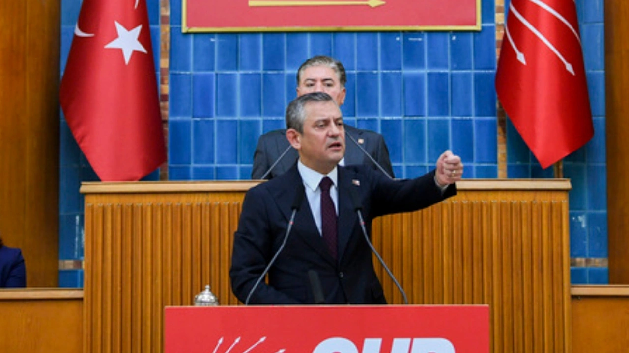 Tüm Türkiye bu açıklamaya kilitlendi! Özgür Özel CHP’deki son grup toplantısında konuşacak
