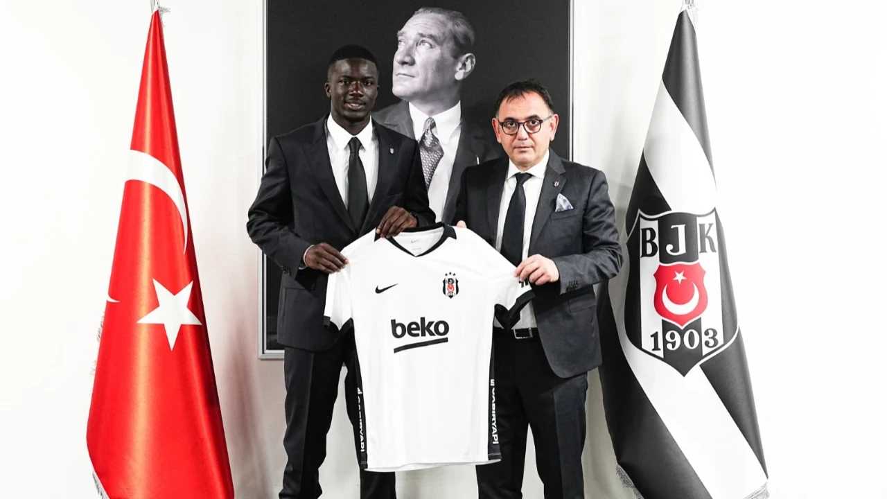 Beşiktaş ilk transferini resmen açıkladı