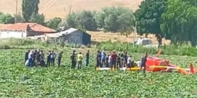 Eğitim helikopteri düştü! Emekli albay hayatını kaybetti