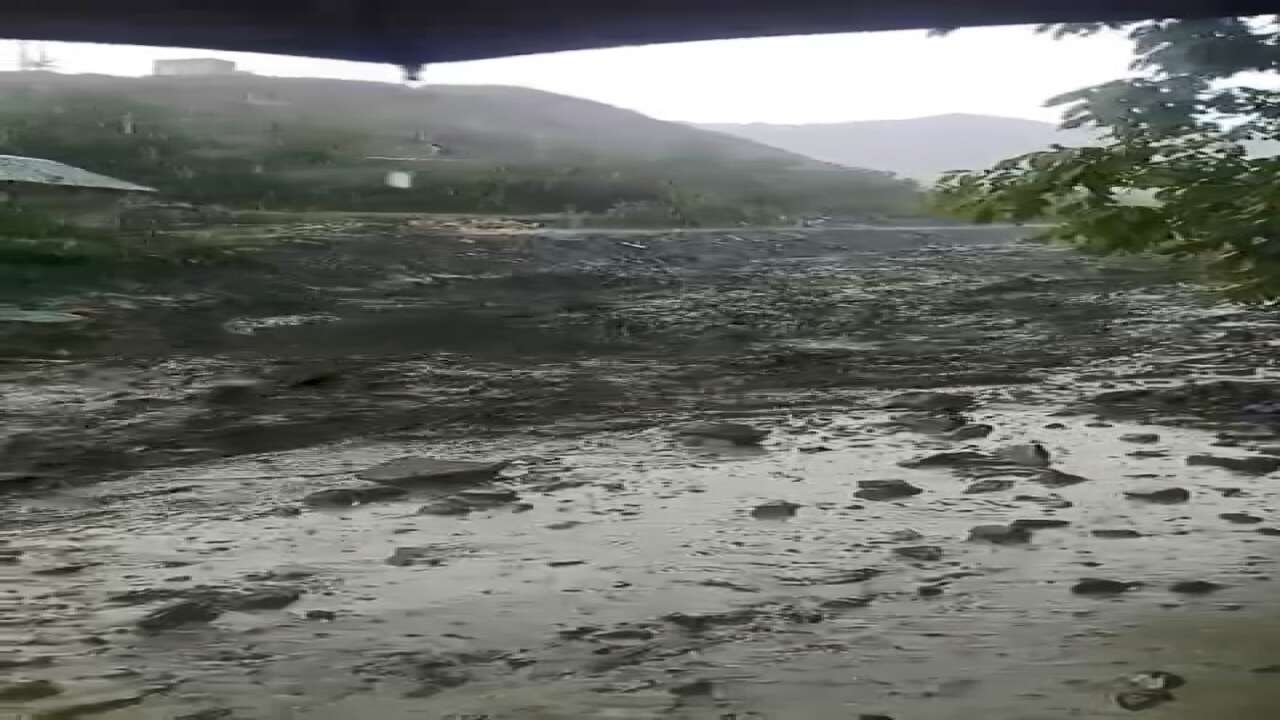 Elazığ’da sağanak sonrası sel