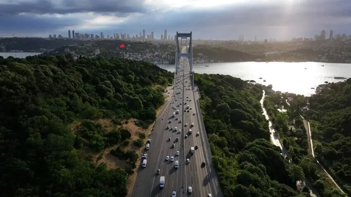 FSM Köprüsü'nden geçen araç sayısı 2,3 milyara yaklaştı