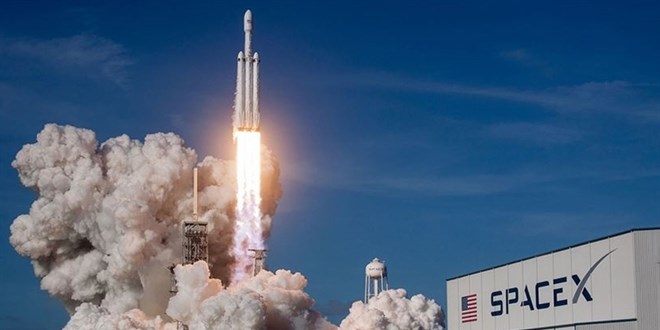 SpaceX'te büyük kayıp! 850 milyar dolarlık değer eridi
