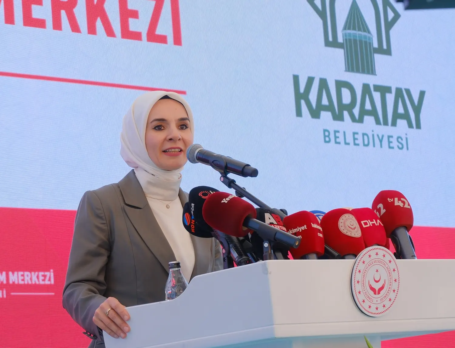 Bakan Göktaş: Gündüzlü hizmetlerimizi Türkiye'nin dört bir yanında yaygınlaştırıyoruz