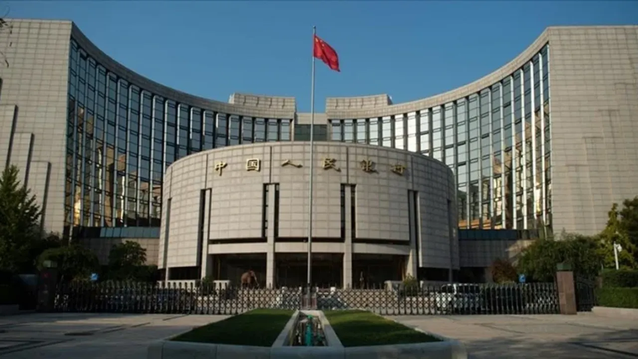 Çin'de kredi bakiyesi 282,6 trilyon yuana ulaştı