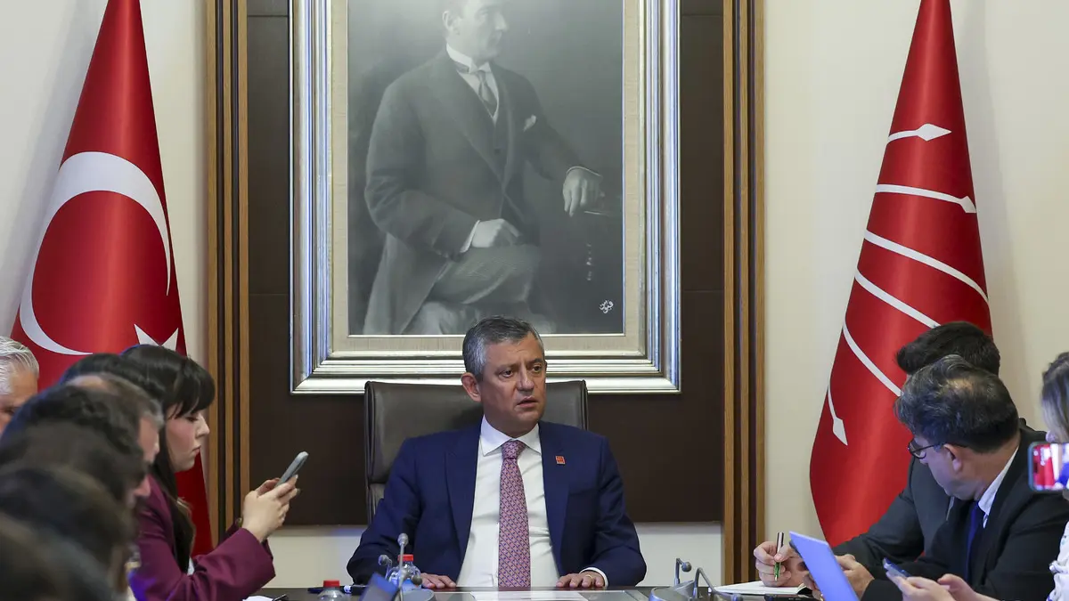 Özgür Özel'den yeni parti açıklaması: "O zaman mecburen kurulur"