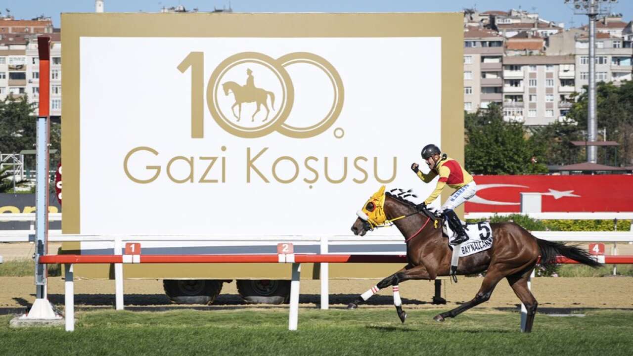 Halis Karataş'tan 100. Gazi Koşusu zaferi sonrası açıklama! "100. yıl benim için çok önemliydi"