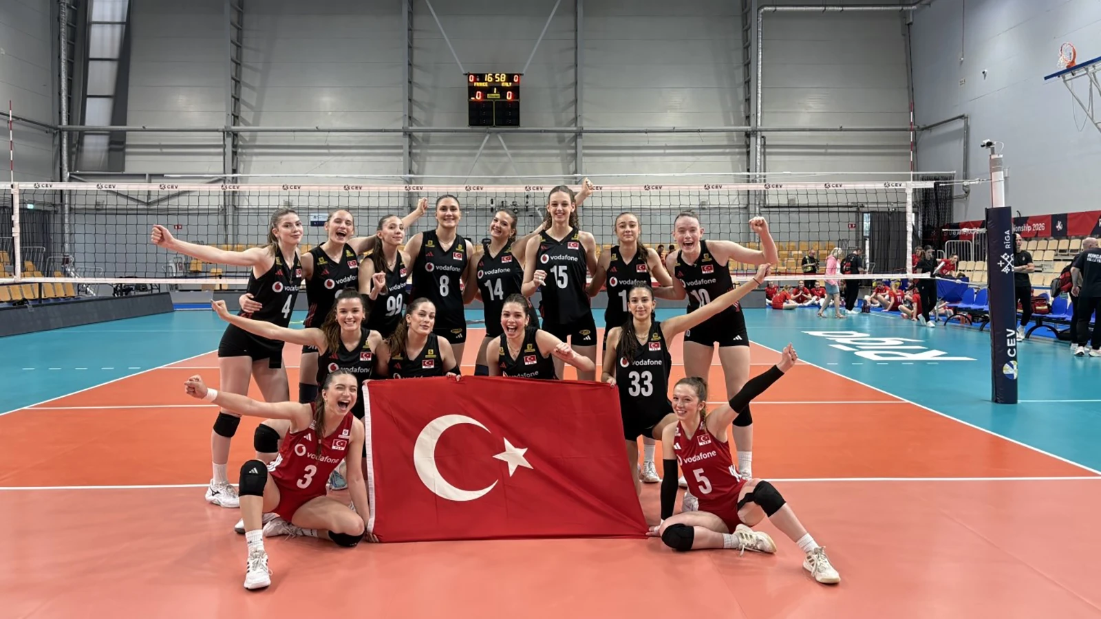 18 Yaş Altı Milli Kadın Voleybol Takımı, Avrupa Şampiyonası'nda finale yükseldi