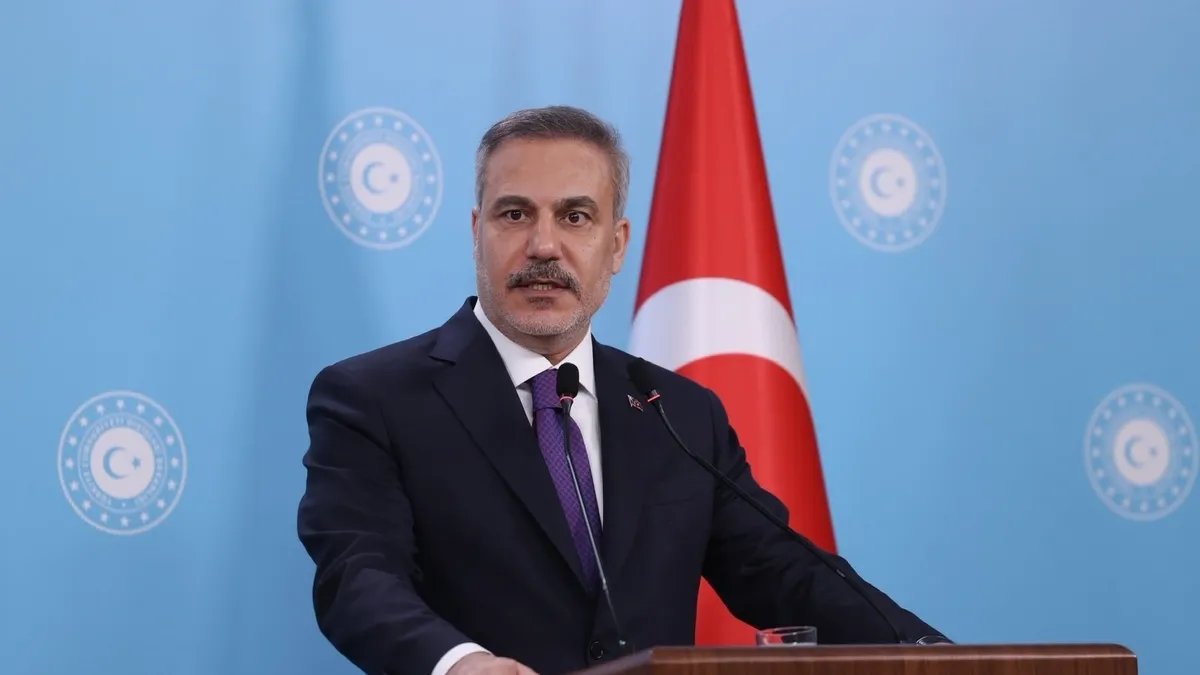 Bakan Fidan'dan diplomasi trafiği