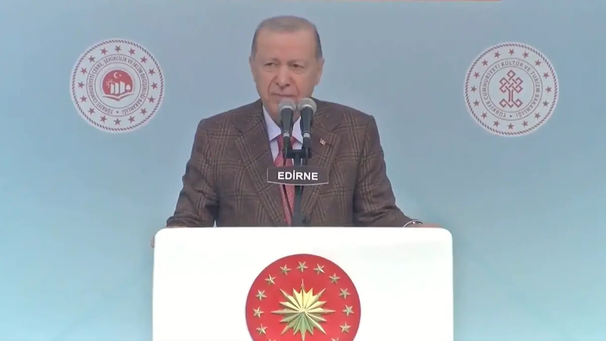 Son dakika | Cumhurbaşkanı Erdoğan'dan CHP'ye "aksiyon filmi" benzetmesi: "Siyasi parti değil, dövüş kulübü"