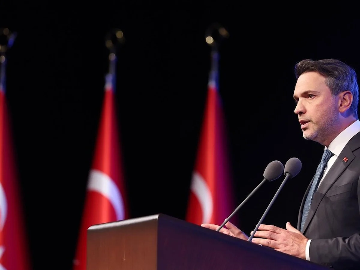 Alparslan Bayraktar: Kendi kaynaklarıyla büyüyen bir Türkiye inşa etmek için gayret ediyoruz