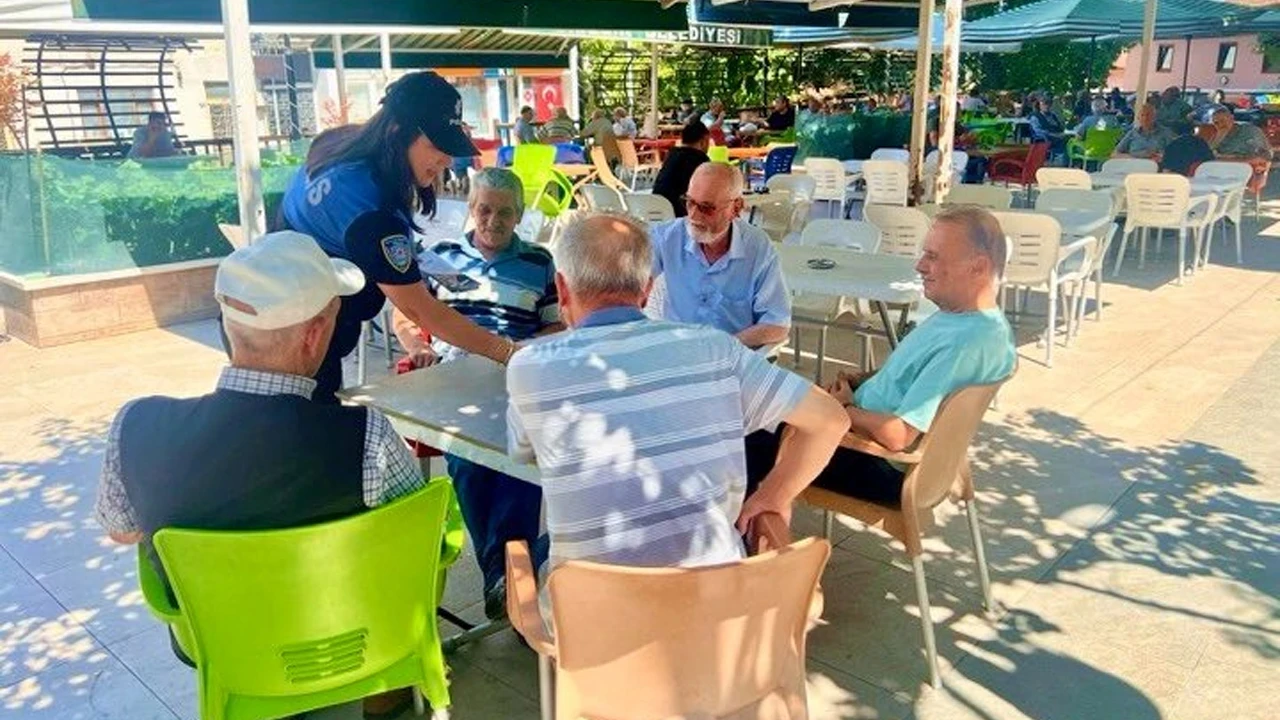 Bilecik Emniyeti vatandaşları dolandırıcılığa karşı bilgilendirdi