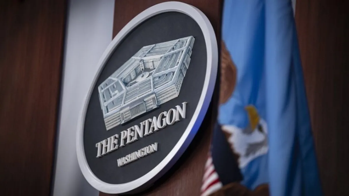 Pentagon kapatıldı! 'Kimyasal' alarmı