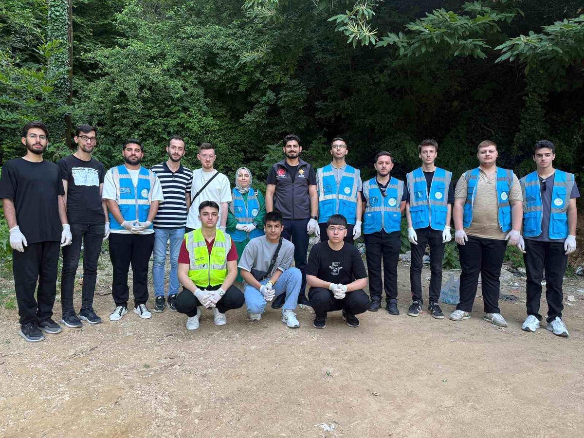 Osmangazi Gençlik Kolları'ndan çevre haftası etkinliği