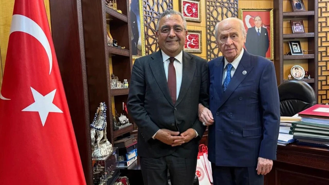 Devlet Bahçeli, CHP'li Tanrıkulu'nu ağırladı! Makam odasında kol kola poz verdiler!