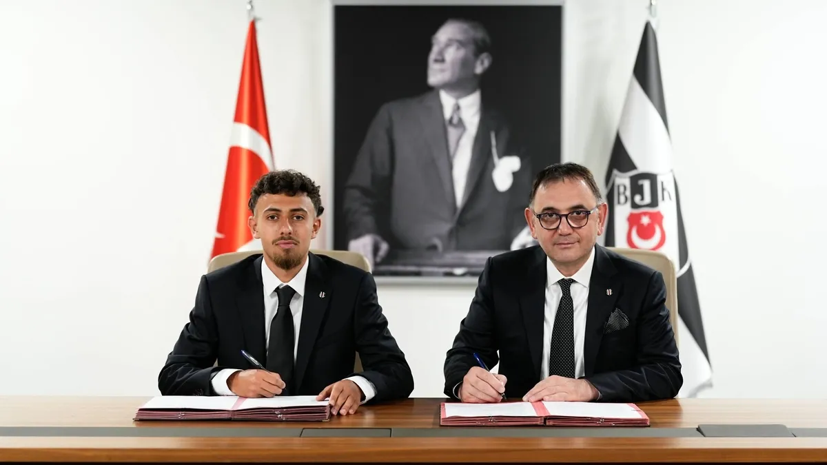 Beşiktaş İlhan Fakılı transferini resmen açıkladı! İmzalar 2030'a kadar atıldı