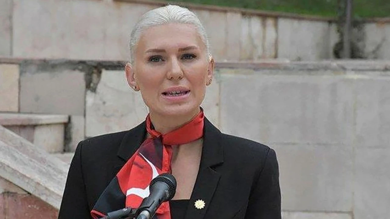 Bilecik Belediye Başkanı Melek Mızrak Subaşı Yeni Parti'ye geçiyor