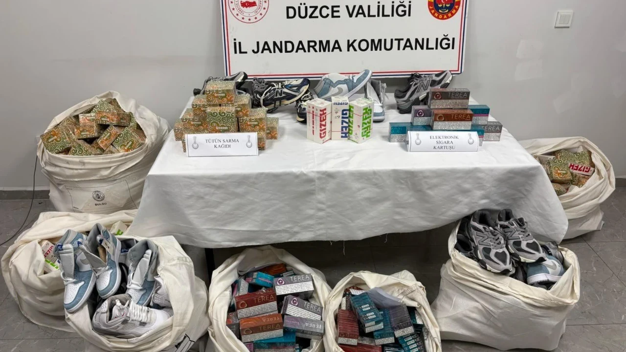 Düzce’de kaçakçılık ve uyuşturucu operasyonu: 10 şüpheli gözaltında