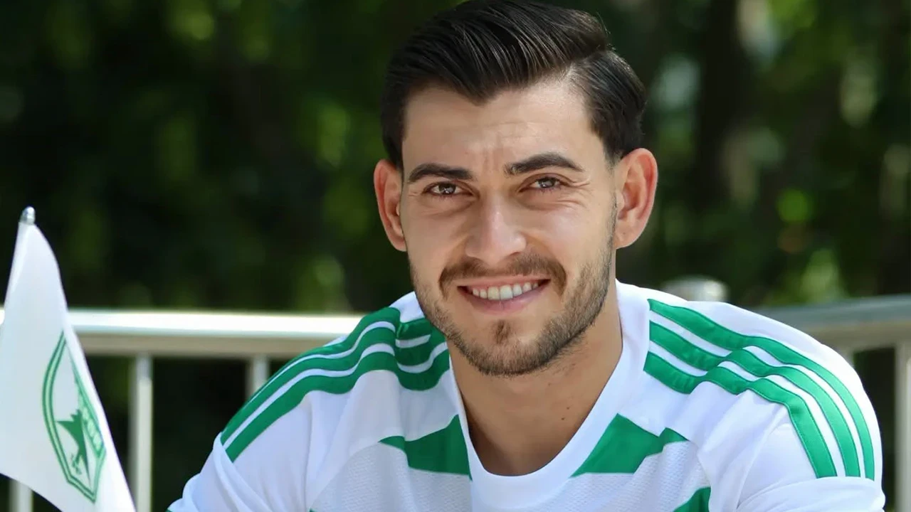 Muğlaspor Ali Kaan Güneren'i transfer etti