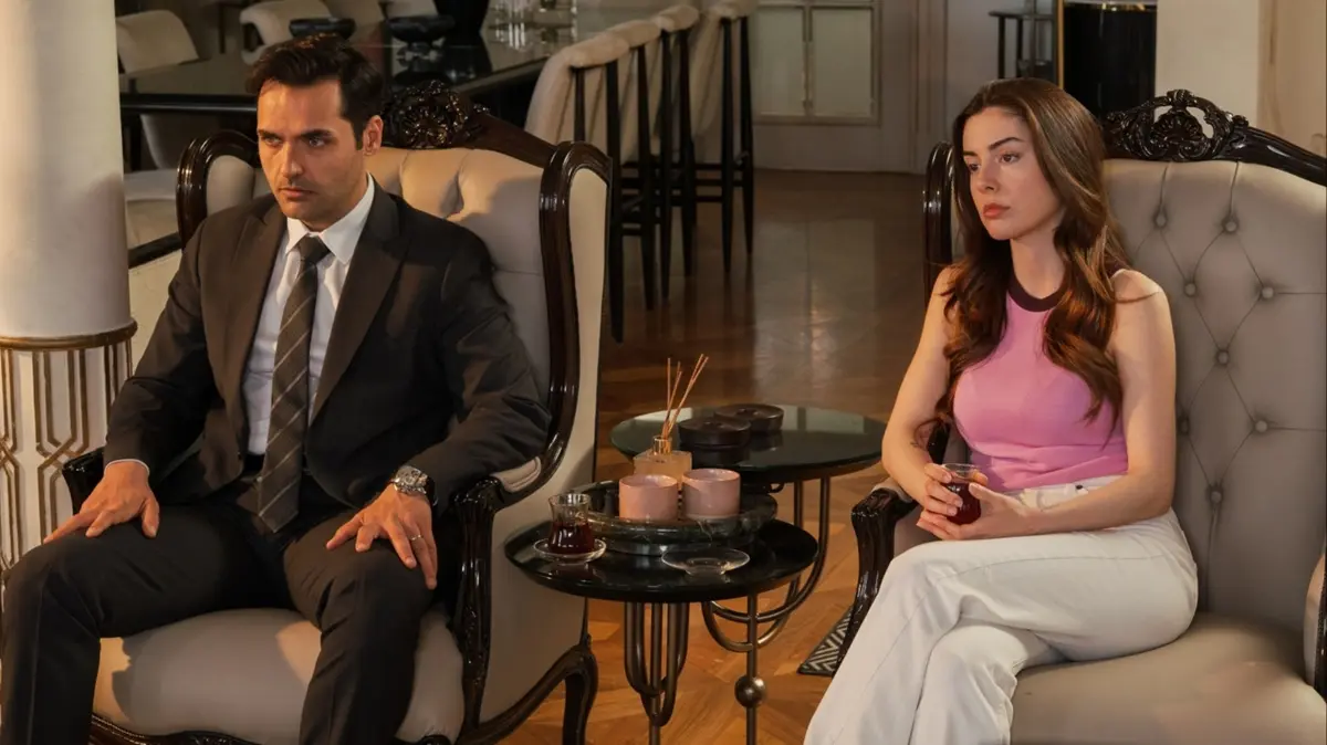 Kızılcık Şerbeti'nin Çimen'i Selin Türkmen ‘ayrılık ortak kararımız' dedi, iddialar arka arkaya geldi!