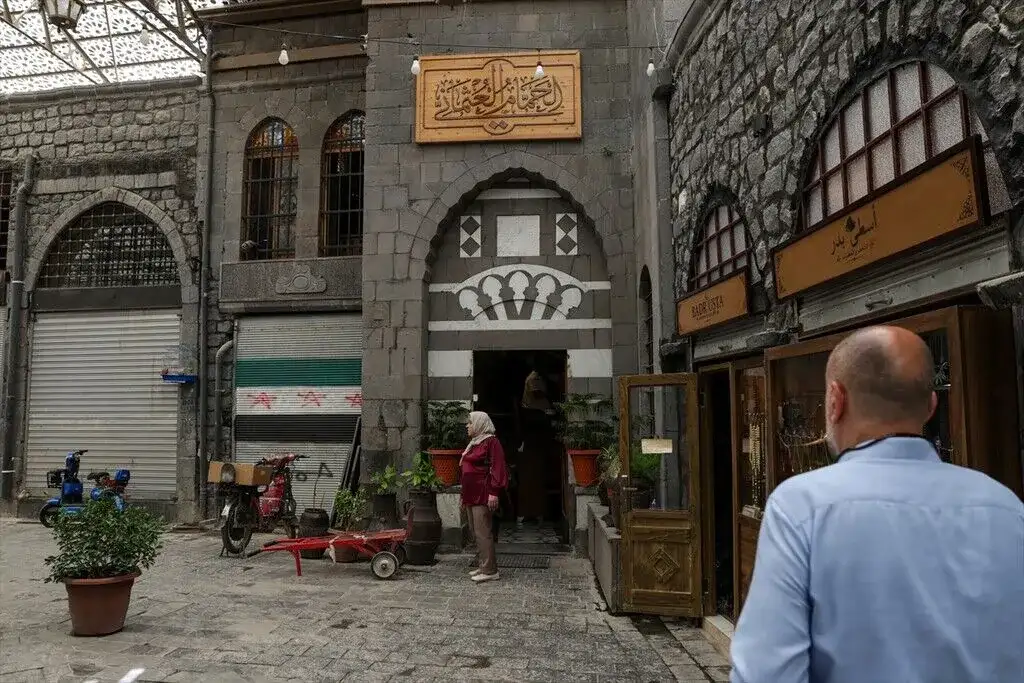 Suriye’de savaşın hasar verdiği tarihi Osmanlı Çarşısı yeniden canlandırıldı