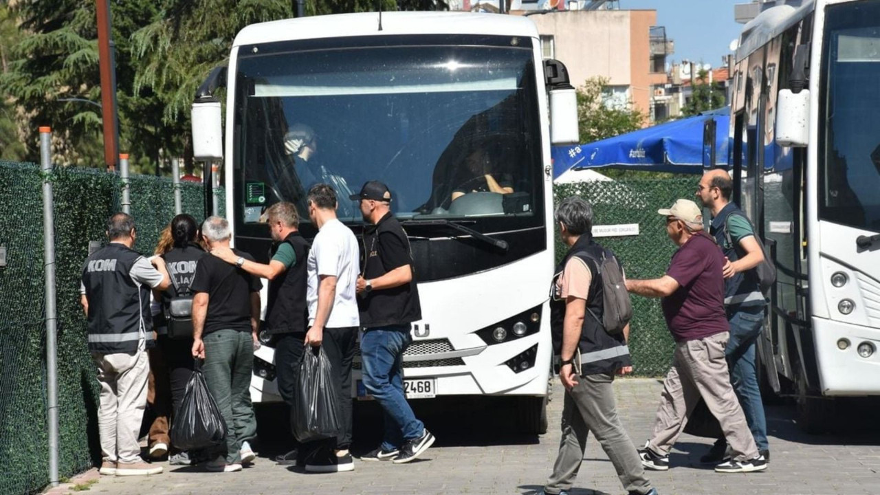 Ege Üniversitesi’ne yönelik yolsuzluk soruşturmasında 41 şüpheli adliyede