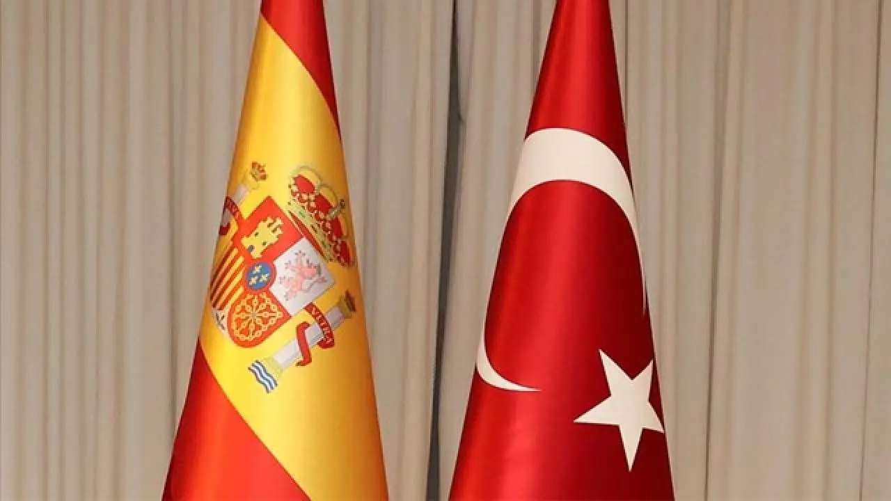 Ortak üretim köprüsü! Türk ve İspanyol savunma sanayisinden 'Eurosatory' imzası