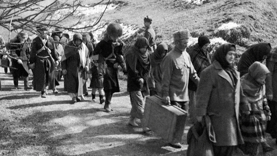 1944 Çeçen-İnguş Sürgünü: Galanşoh Gölü’nün buz tutmuş sularında binlerce insanın can verdiği o gizli katliam | TARİH HABERLERİ