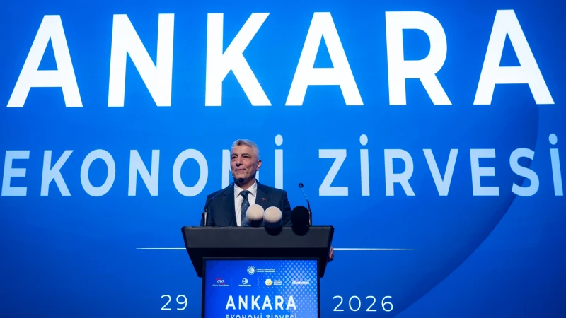 Ticaret Bakanı Bolat, "Ankara Ekonomi Zirvesi"nde konuştu: