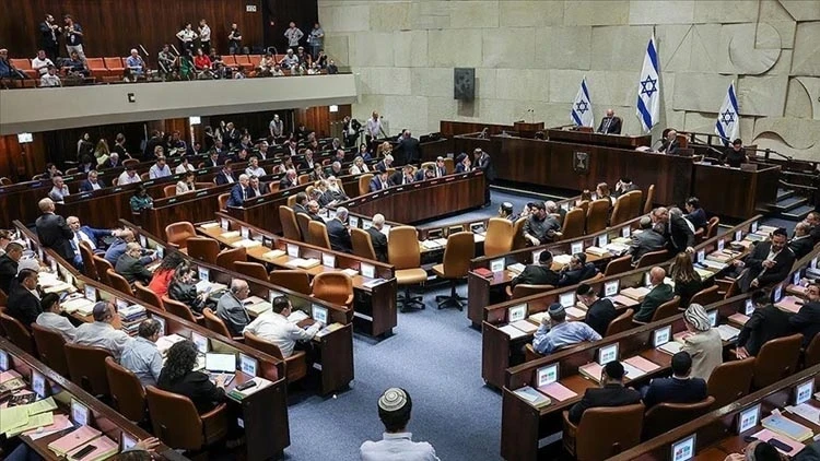 İsrail'de meclis feshedildi: Seçim tarihi belli oldu