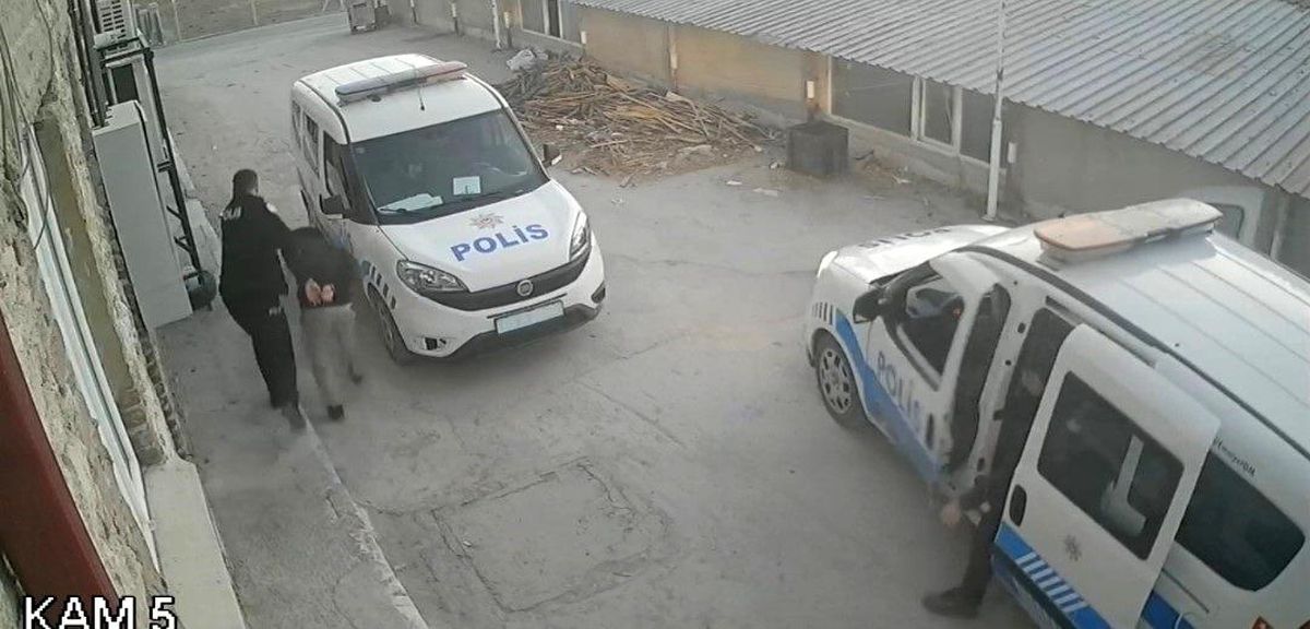 Cinayetine "Büyü yaptığını düşünüyordum" diye gerekçe buldu