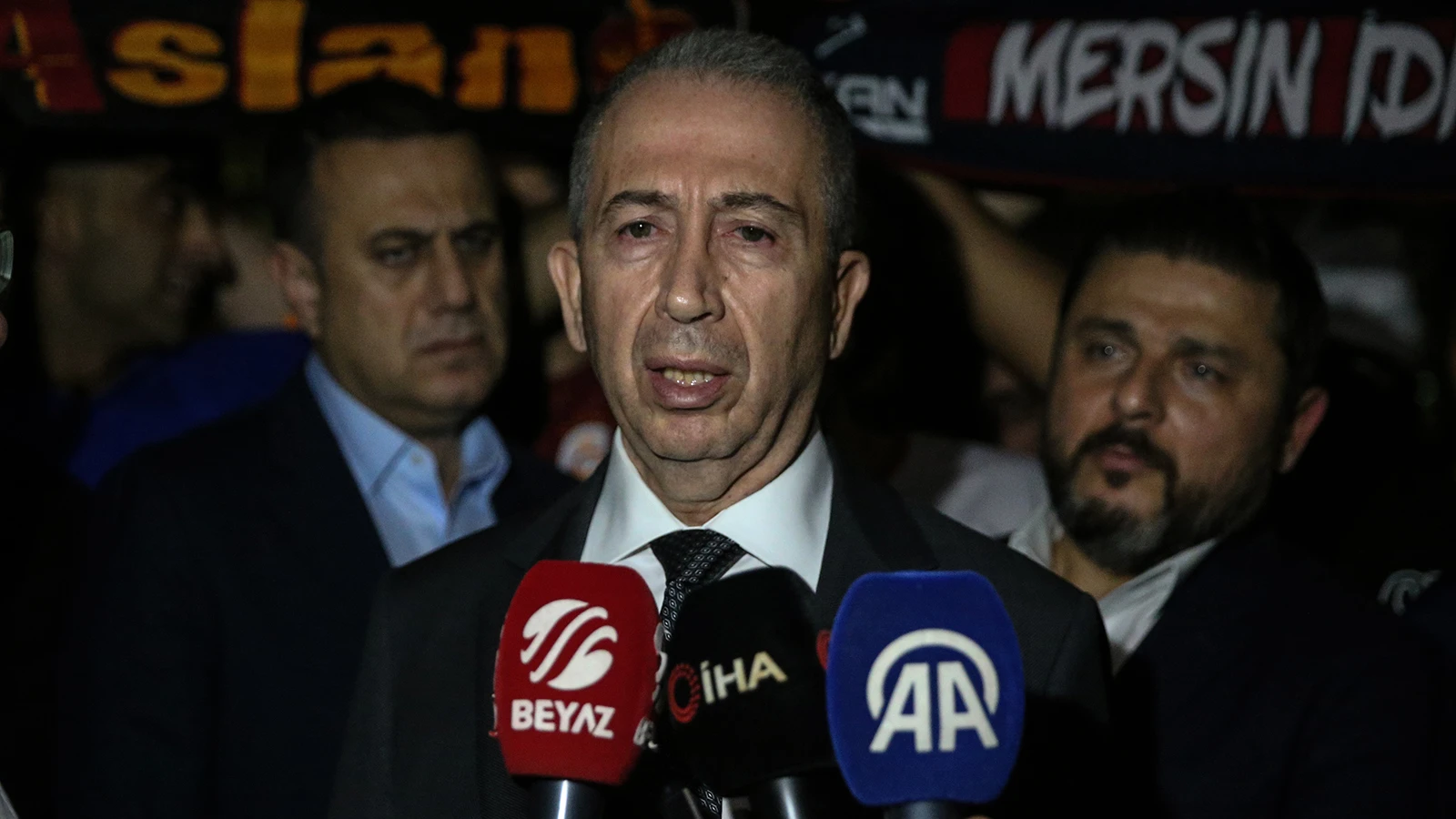 Galatasaray İkinci Başkanı Metin Öztürk: "Barış Öztürk, elimi sıkmayarak seçim vaadini yerine getirdi"