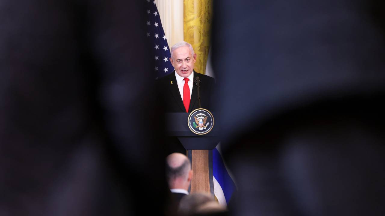 Trump'ın imzası Netanyahu'nun Orta Doğu planlarını yok etti: Washington'un yeni 'çok küçük' ortağı