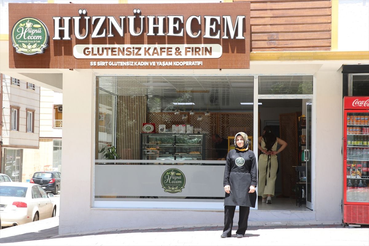 Çölyak hastası kızının yaşadığı zorluklardan etkilenen anne glütensiz kafe ve fırın açtı