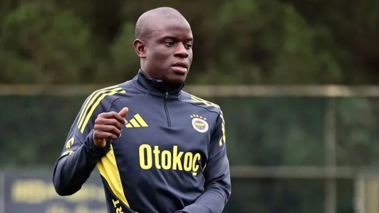 Fenerbahçe'den 11 milyon euro maaş alıyordu! Kante'ye sürpriz talip çıktı