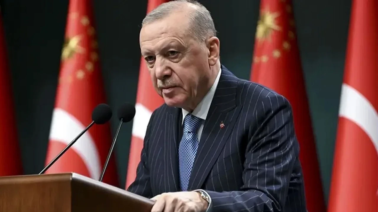 Cumhurbaşkanı Erdoğan'dan sanatçı Yücel Paşmakçı için başsağlığı mesajı
