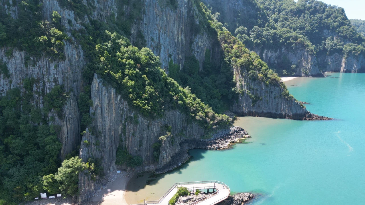 İskoçya’da değil Bartın’da: Rus turistlerin yeni gözdesi