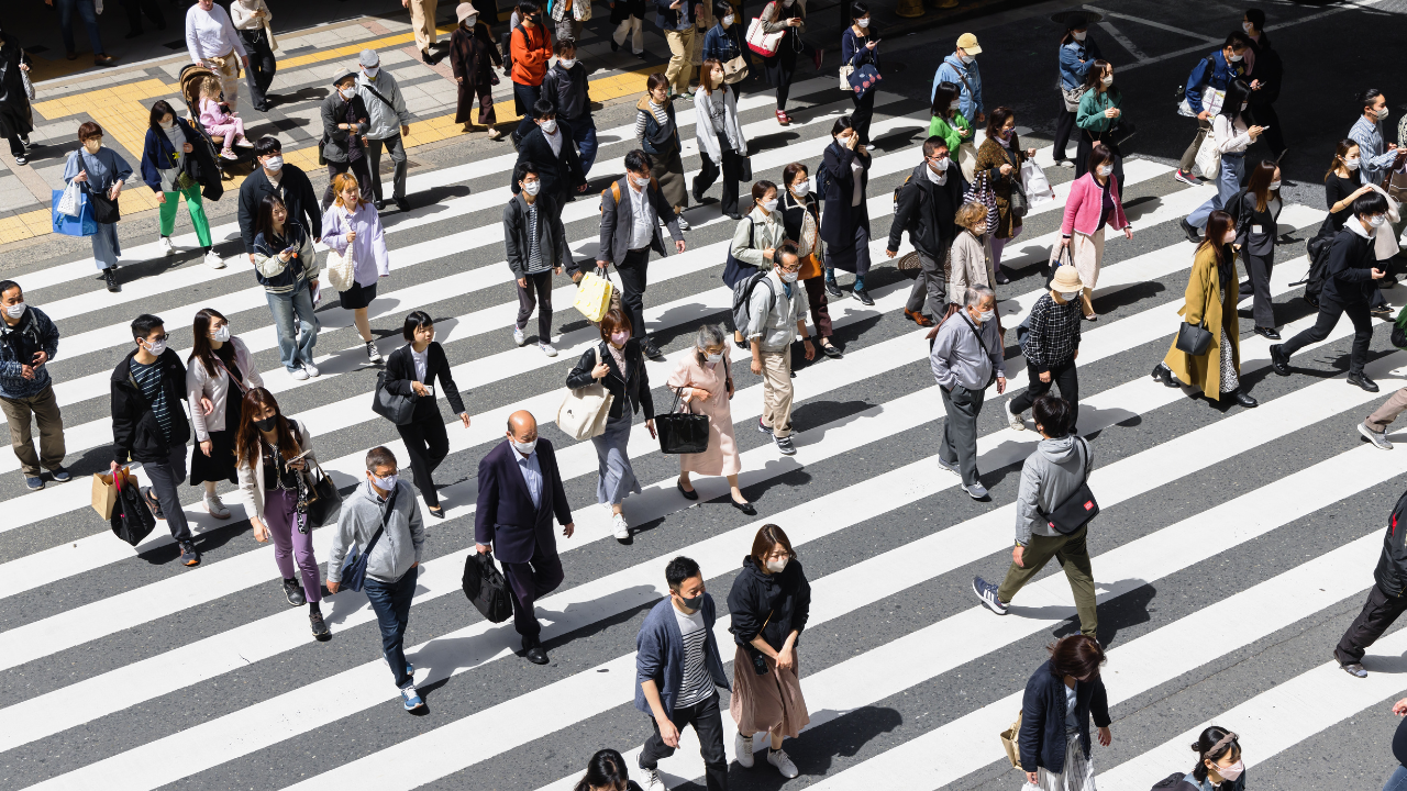 Japonya'nın nüfusu son beş yılda 3 milyon azaldı: Evler boş kaldı, tren hatları kapatıldı